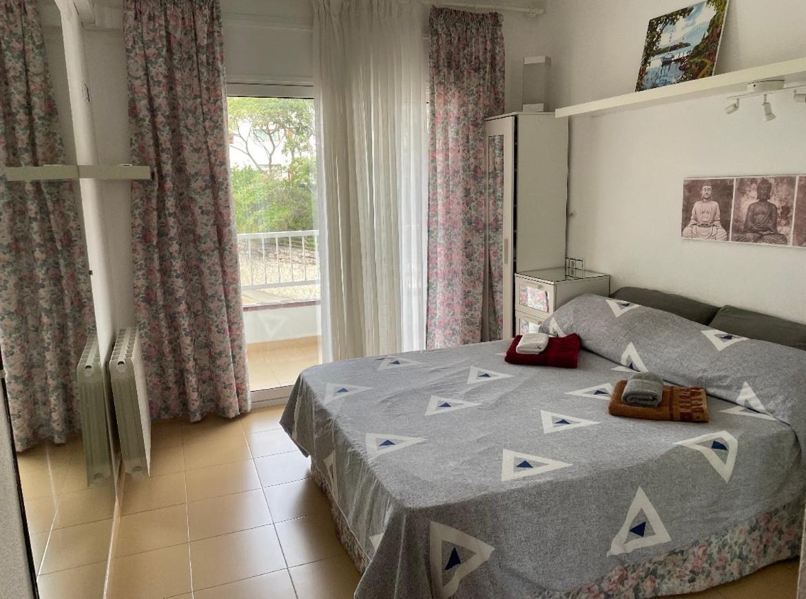 Romantico Piso De La Playa Fenals Apartment Lloret de Mar Luaran gambar